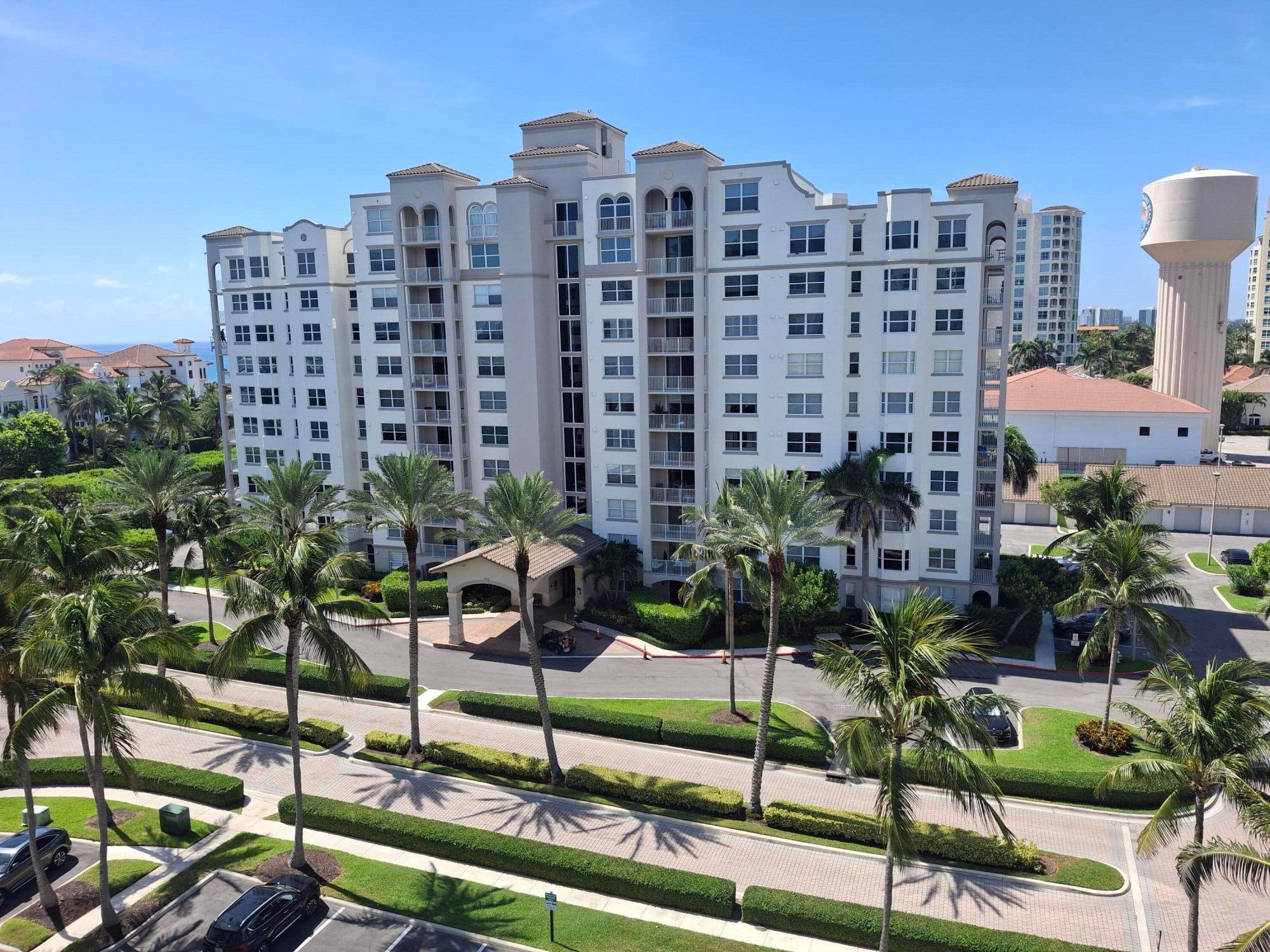 This stunning SW corner beach condo offers outstanding views of the intracoastal beautiful ocean views also !
