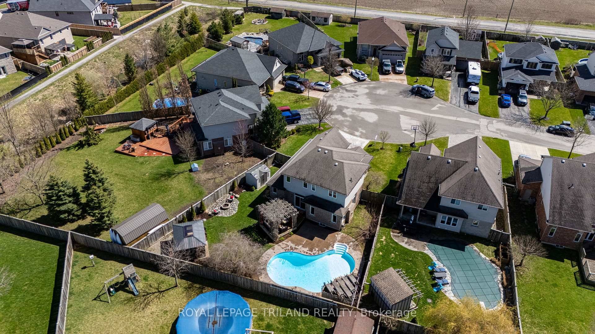 Welcome to this beautifully maintained 3 1 bedroom, 3.