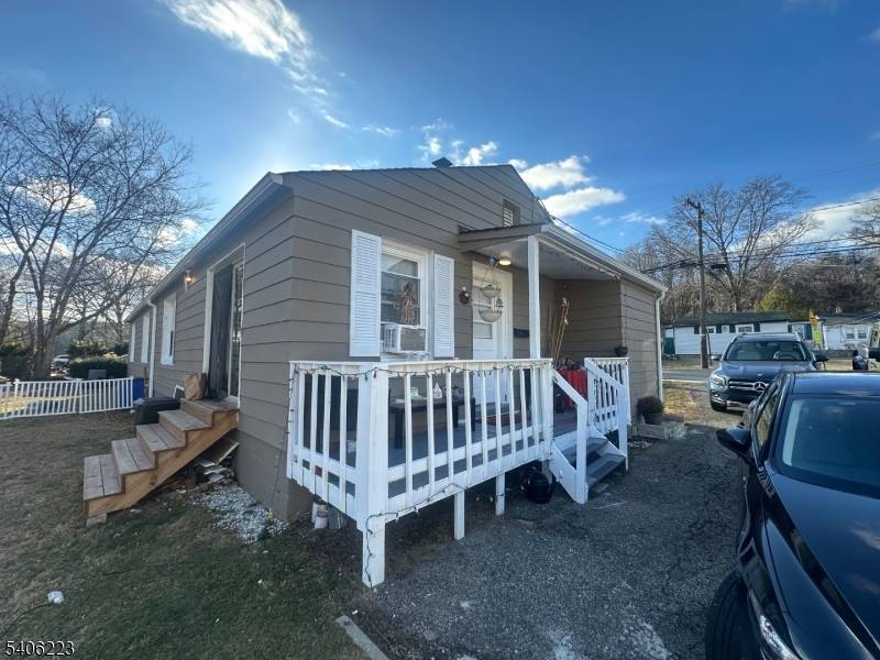 Welcome to 71 Washington Ave, Victory Garden, NJ !