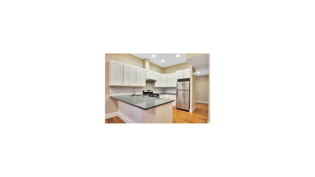 Pet friendly Washer and dryer hookup Dishwasher Columbia waterfront NYC ferry F and G train Disclosure of Fees 20.