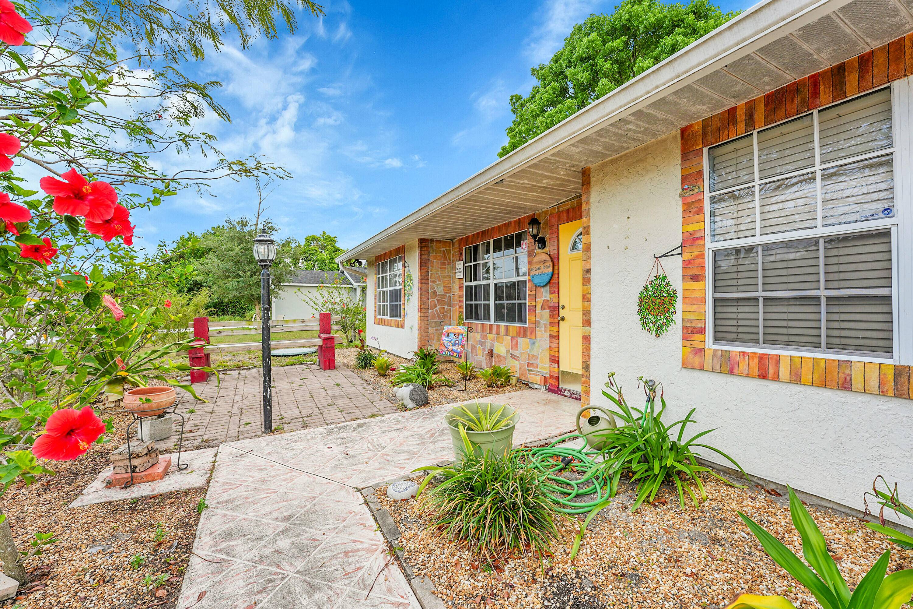 New roof, new water heater, brand new ductwork and no HOA will give you peace of mind for years to come in your new home.