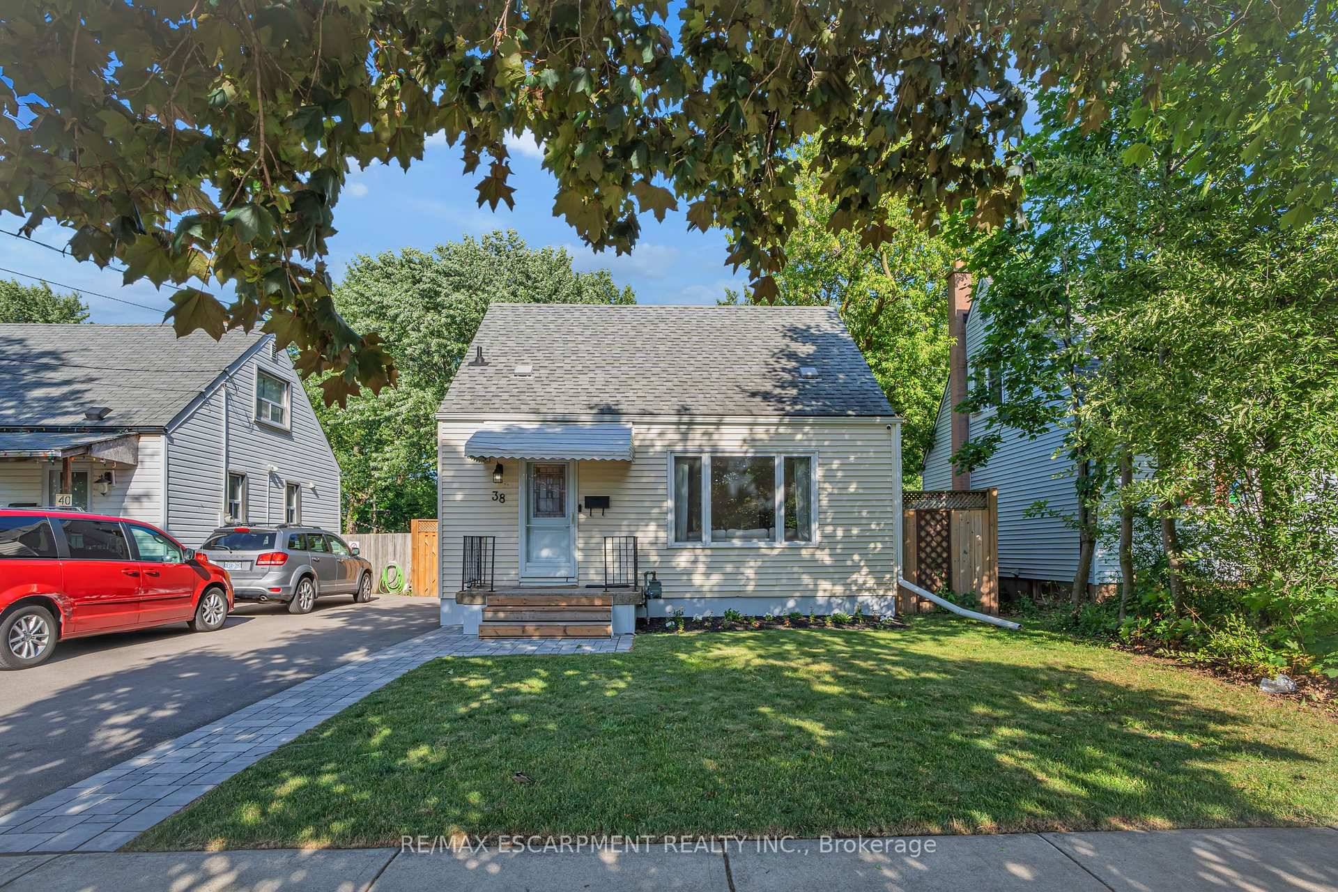 Welcome to 38 Eastvale Place !