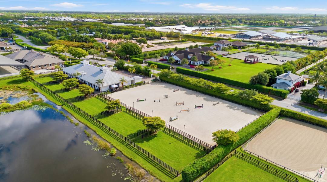 Welcome to a fantastic equestrian opportunity in Grand Prix Village South a prime location offering the epitome of convenience for the equestrian enthusiast !