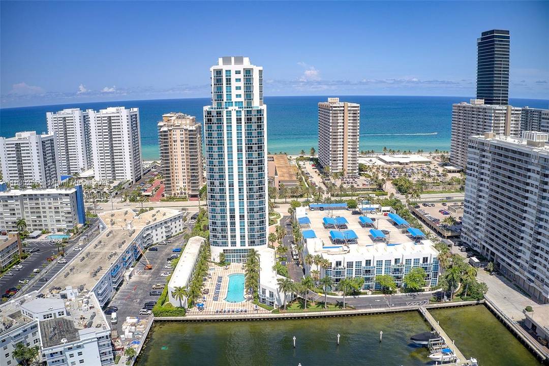 Spectacular 3 bedroom, 3 bath corner unit with beautiful ocean.