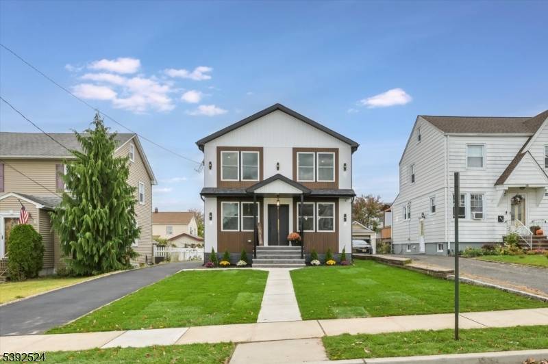 Custom designed and tailored modern luxury masterpiece offering uncompromising quality and functionality throughout.