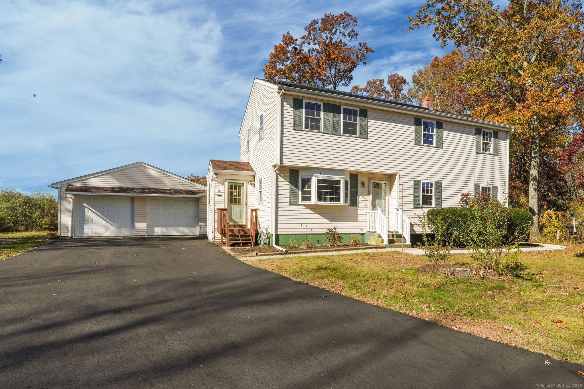 Set on a quiet cul de sac neighborhood abutting open cornfields, this fully renovated Plainfield home offers modern comfort, privacy, and flexibility for today's lifestyle.