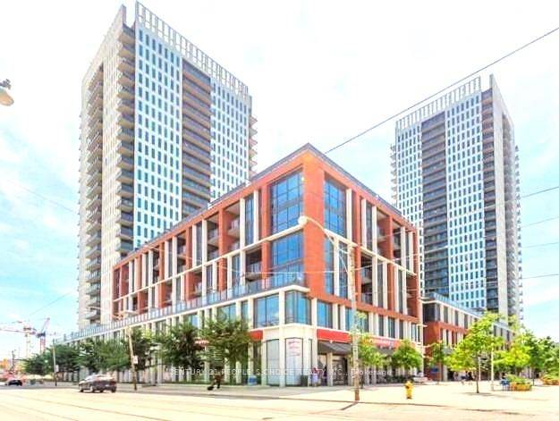 High Floor at 22nd, Unobstructed South East Panoramic City View Of CN Tower amp ; Downtown Toronto.