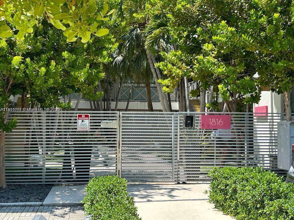 Boutique Condo Hotel, ideal for Investors.