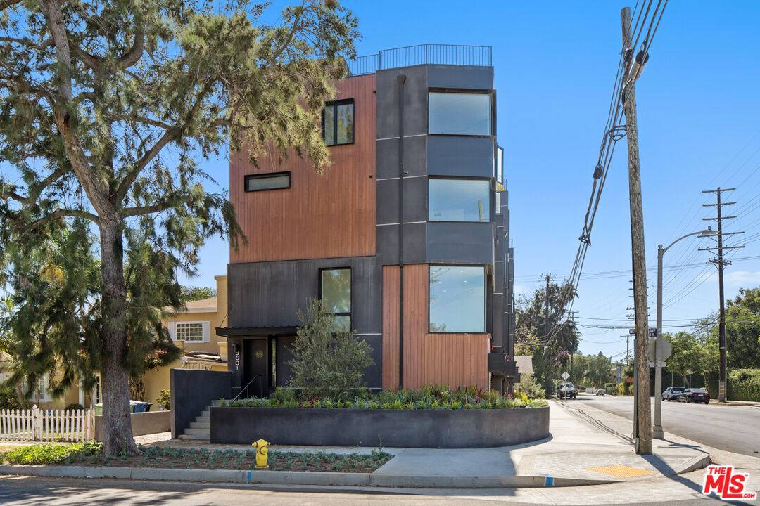 3601 McLaughlin Ave 3BR Marina Del Rey La