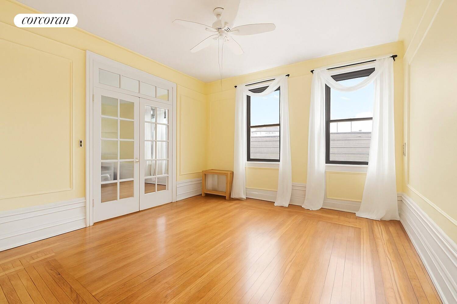 302 CONVENT AVENUE APARTMENT 62 HAMILTON HEIGHTS Versatile Prewar 2 Bed with Formal Dining, In Unit W D and Flex Layout This charming 2 bedroom, 1 bath, prewar home offers ...