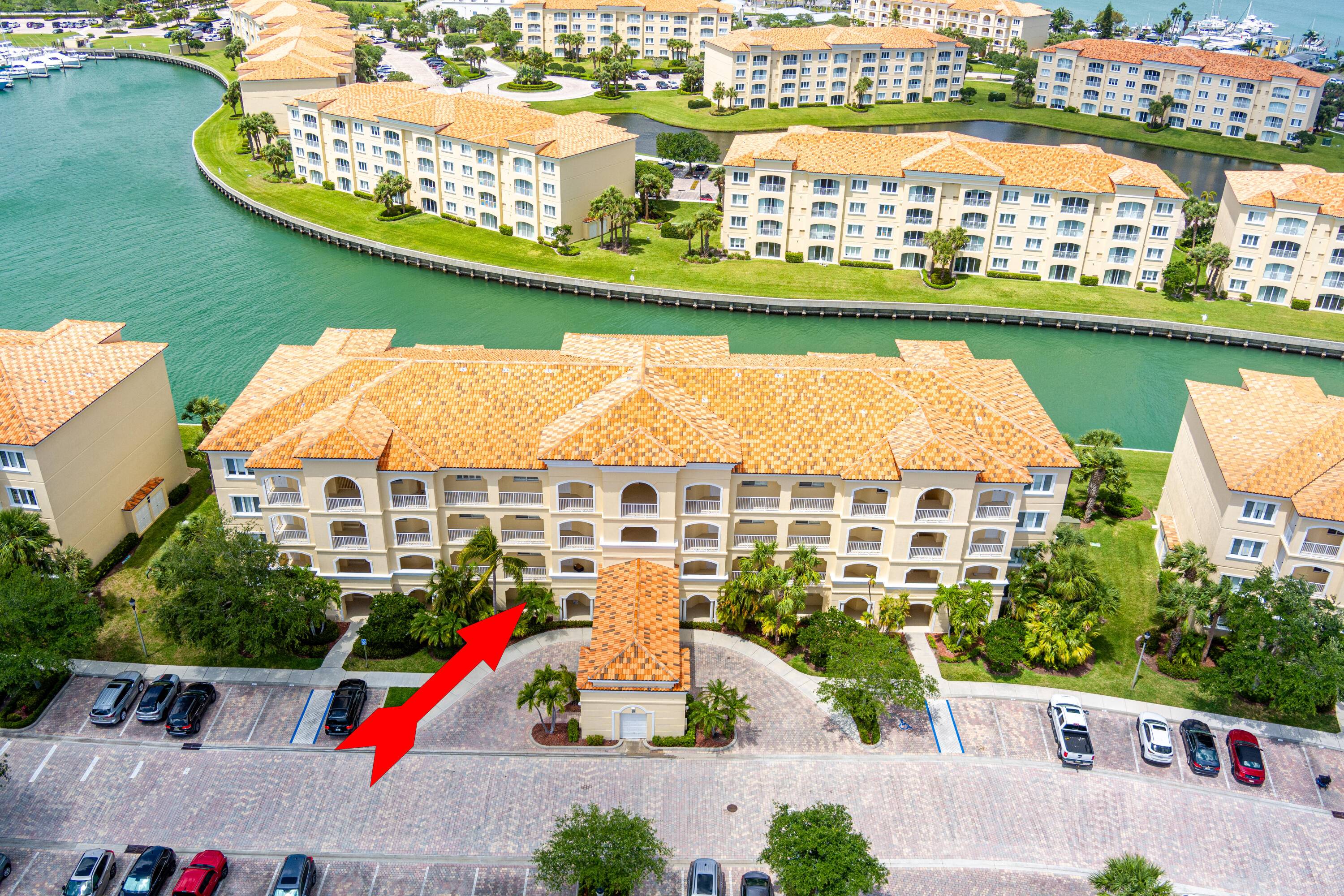 THIS RECENTLY UPDATED AND BEAUTIFULLY FURNISHED HARBOUR ISLE WATER FRONT FIRST FLOOR UNIT IS PRICED FOR IMMEDIATE SALE.