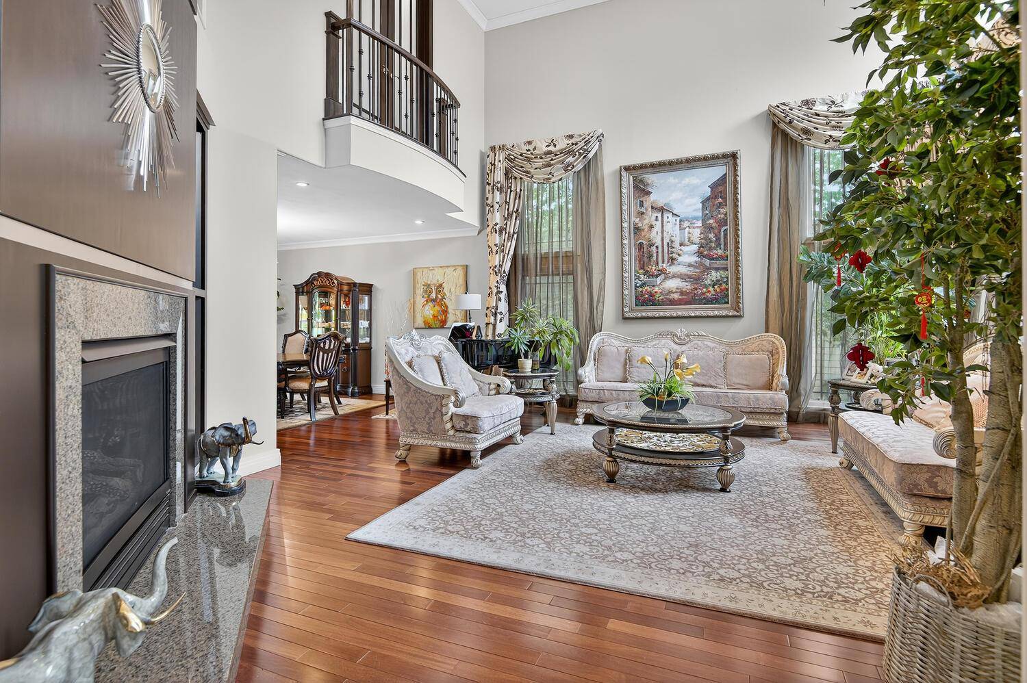 Welcome to this exquisite residence in the Hamlet Estates at Jericho, one of Long Island s most sought after luxury gated communities.