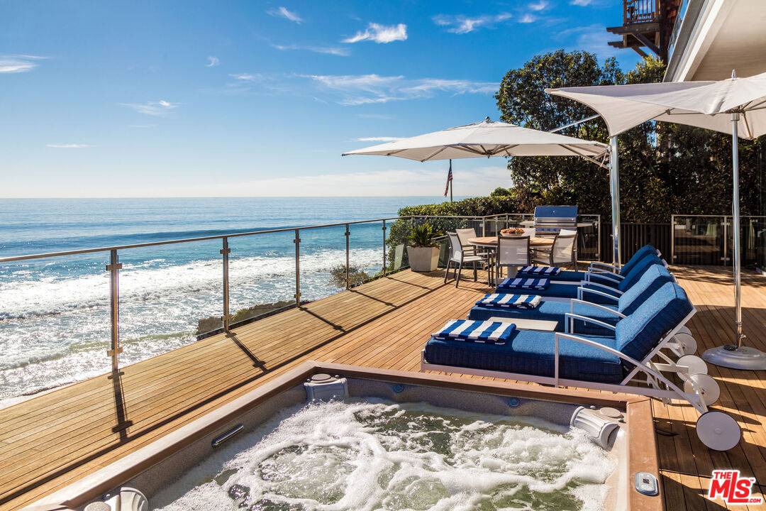 24380   Malibu Rd Malibu LA