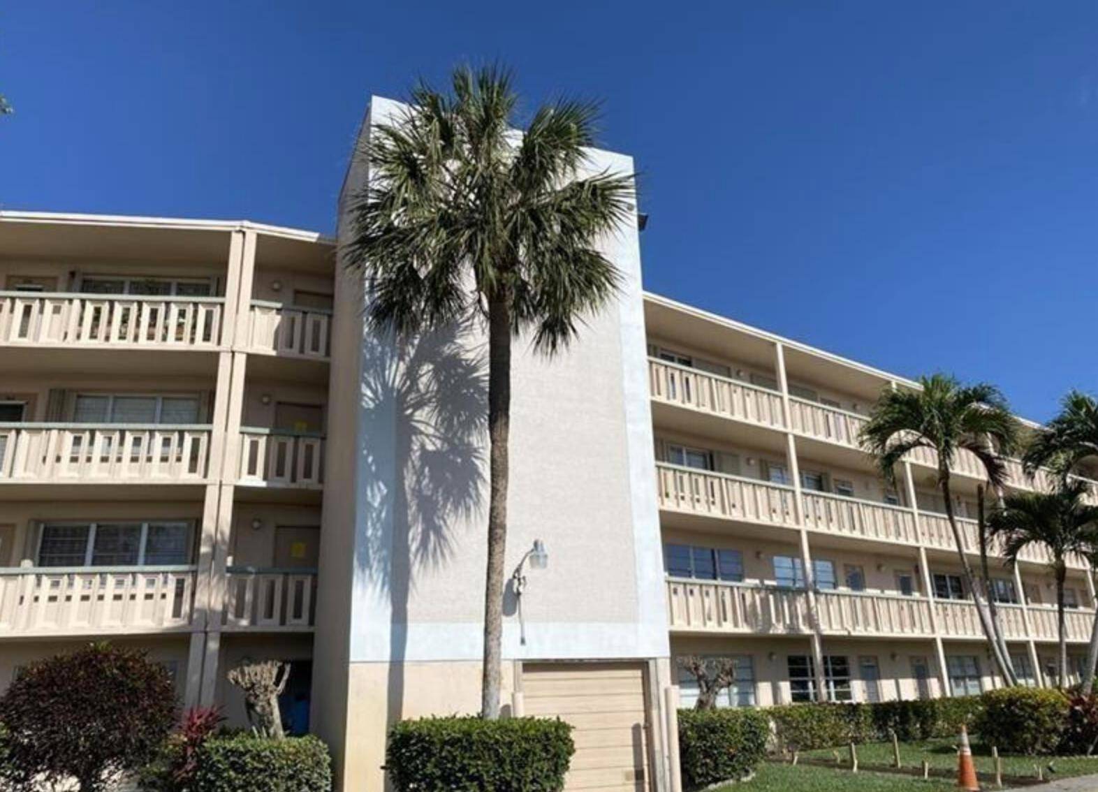 condo 55 gated community of Century Village.