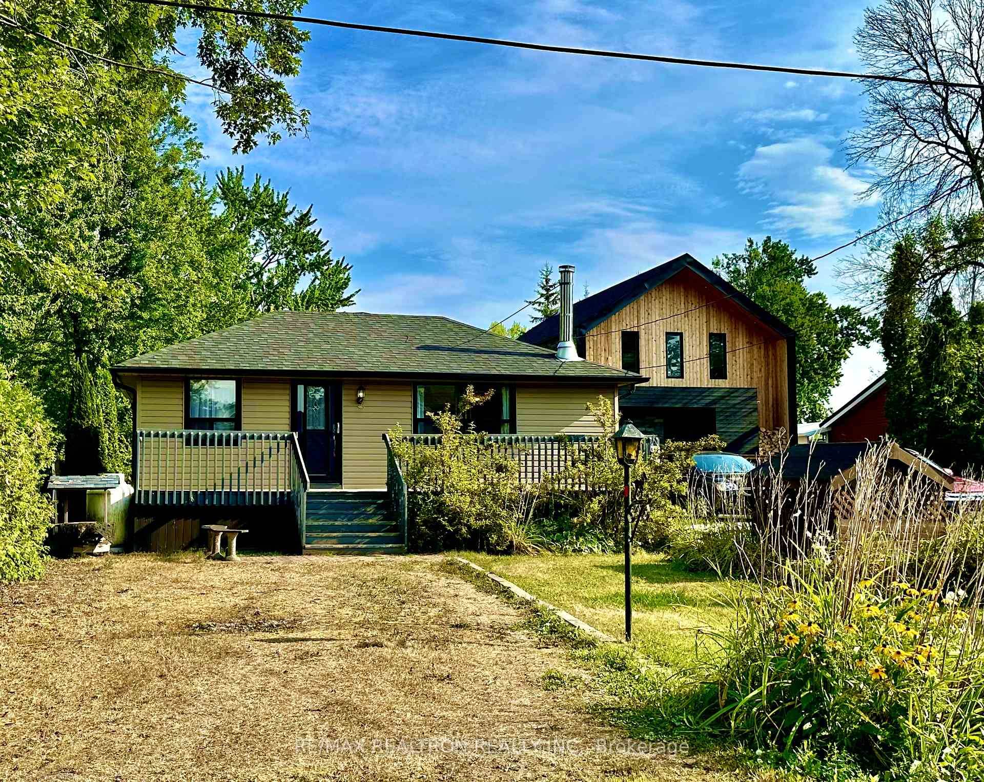 Spacious backyard with an impressive 44 ft x 452.