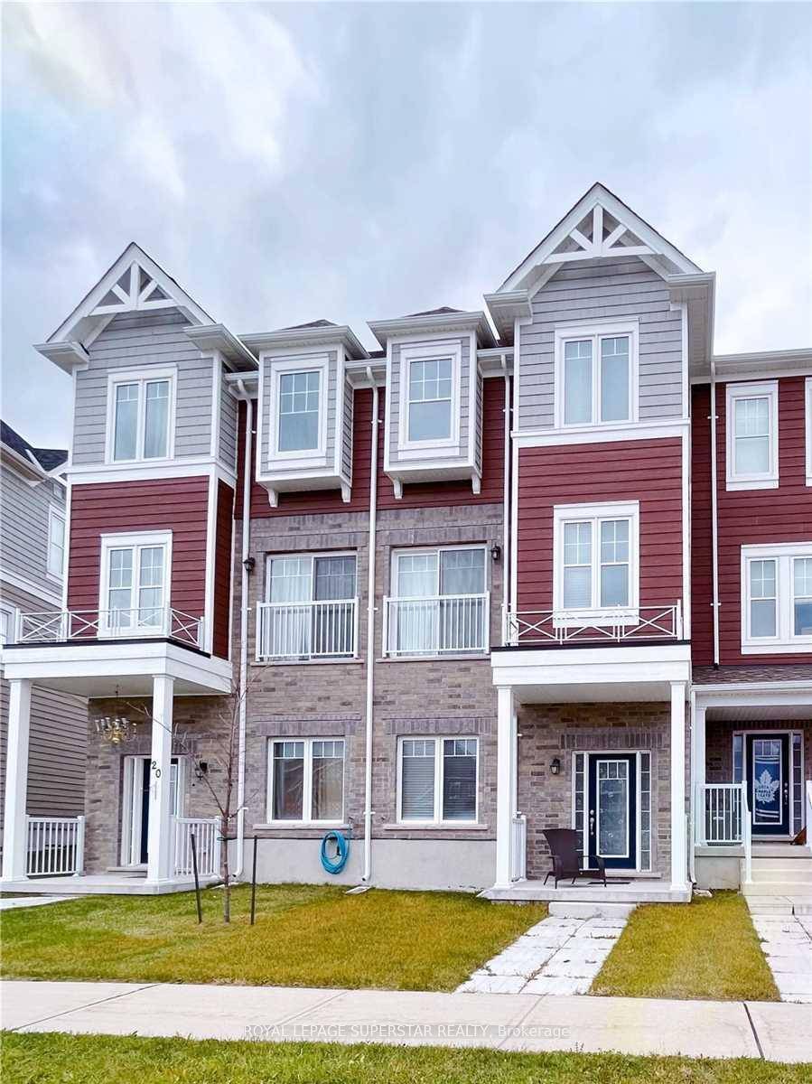 Spacious amp ; newer 3 Storey, 3 Br, 3 Wr Townhouse With Lots Of Light In Every Corner Located In AStunning Location W Golf Course On Site, Short Drive To ...