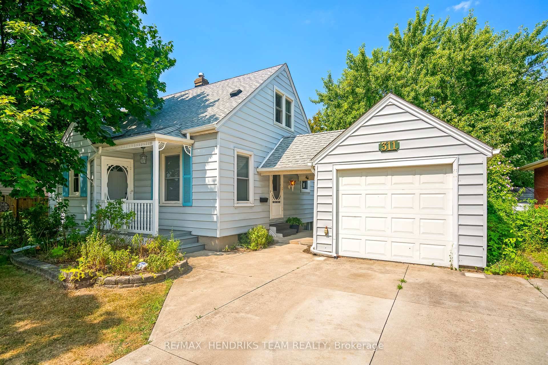 OPEN HOUSE SAT AUGUST 16TH 2pm to 4pm Charming and well cared for 1.
