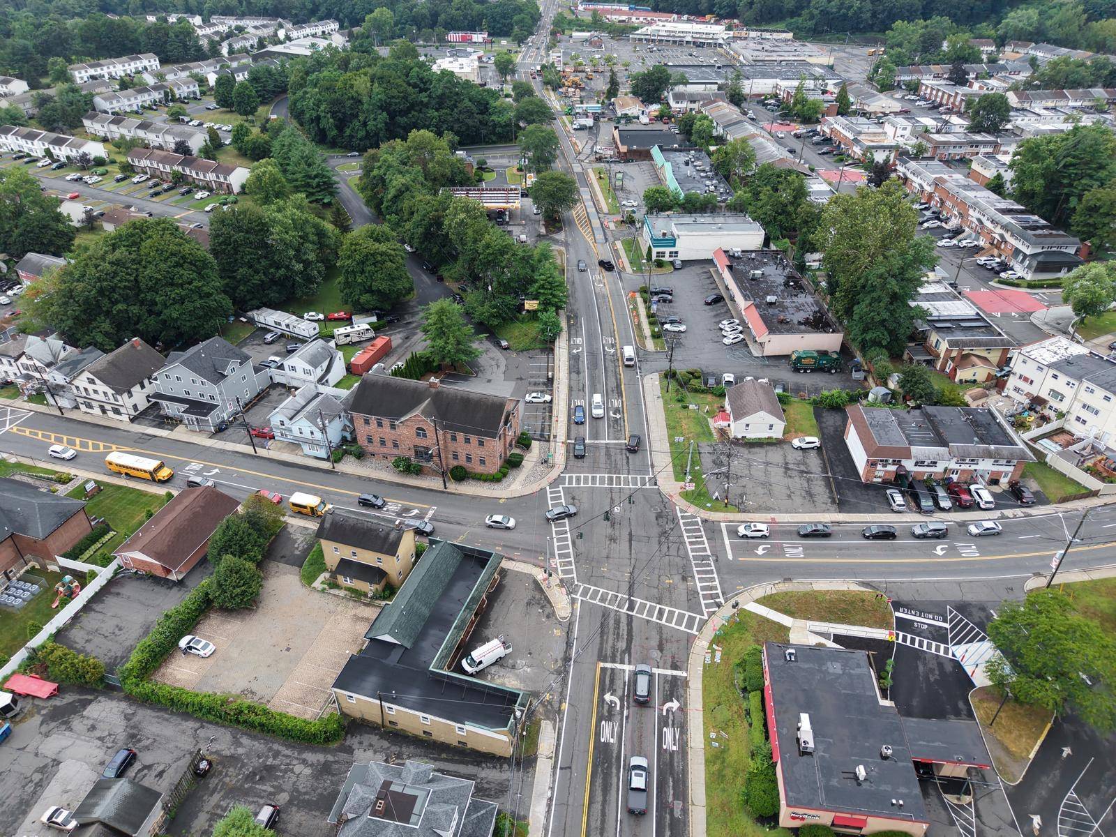Discover a high visibility commercial opportunity at 2 Route 9W, West Haverstraw, NY, just down the road from the acclaimed Garner Arts Center.