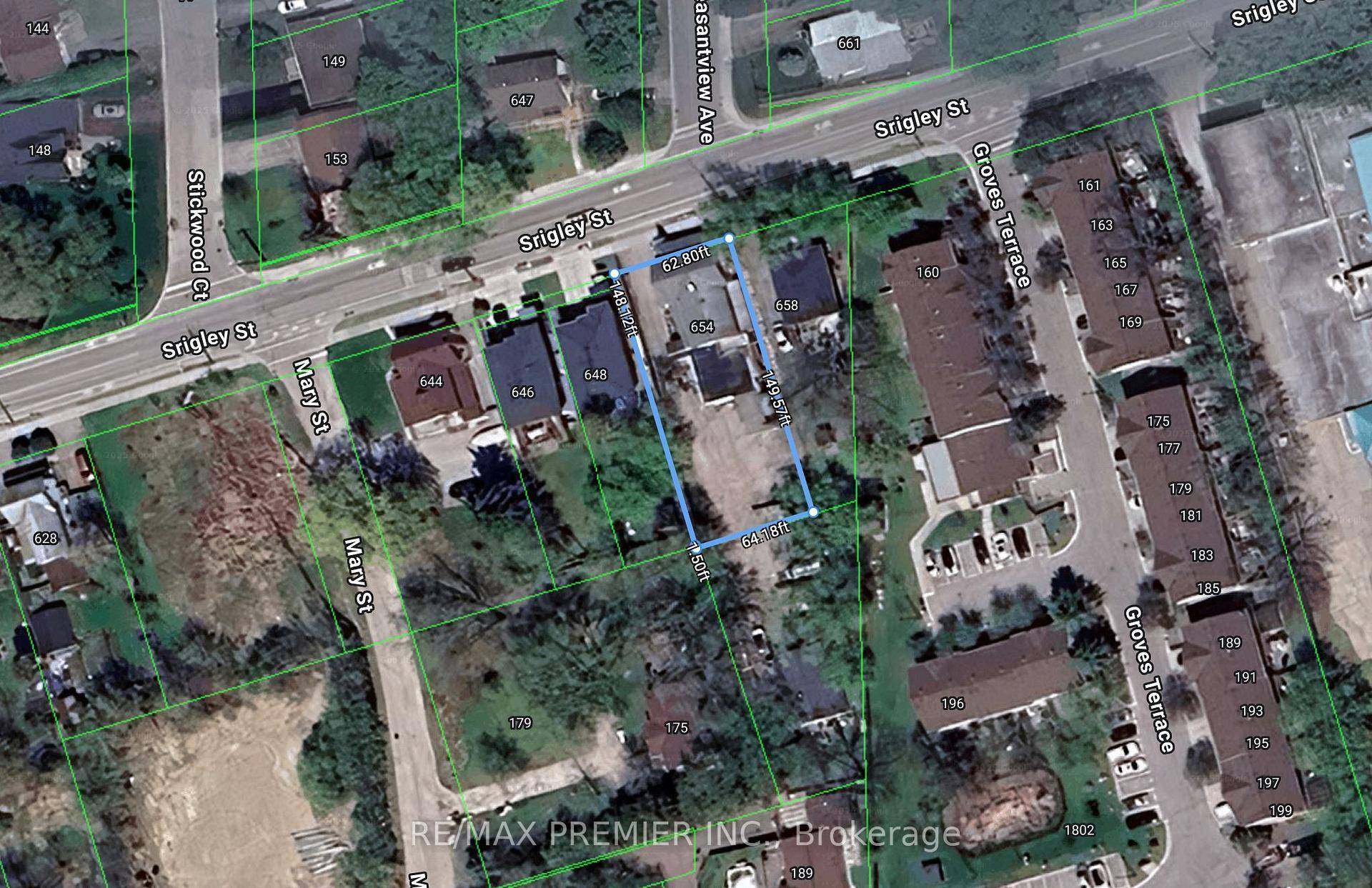 Prime development opportunity in the heart heart of Newmarket, just 2 minutes from Davis Drive and close to Newmarket General Hospital.