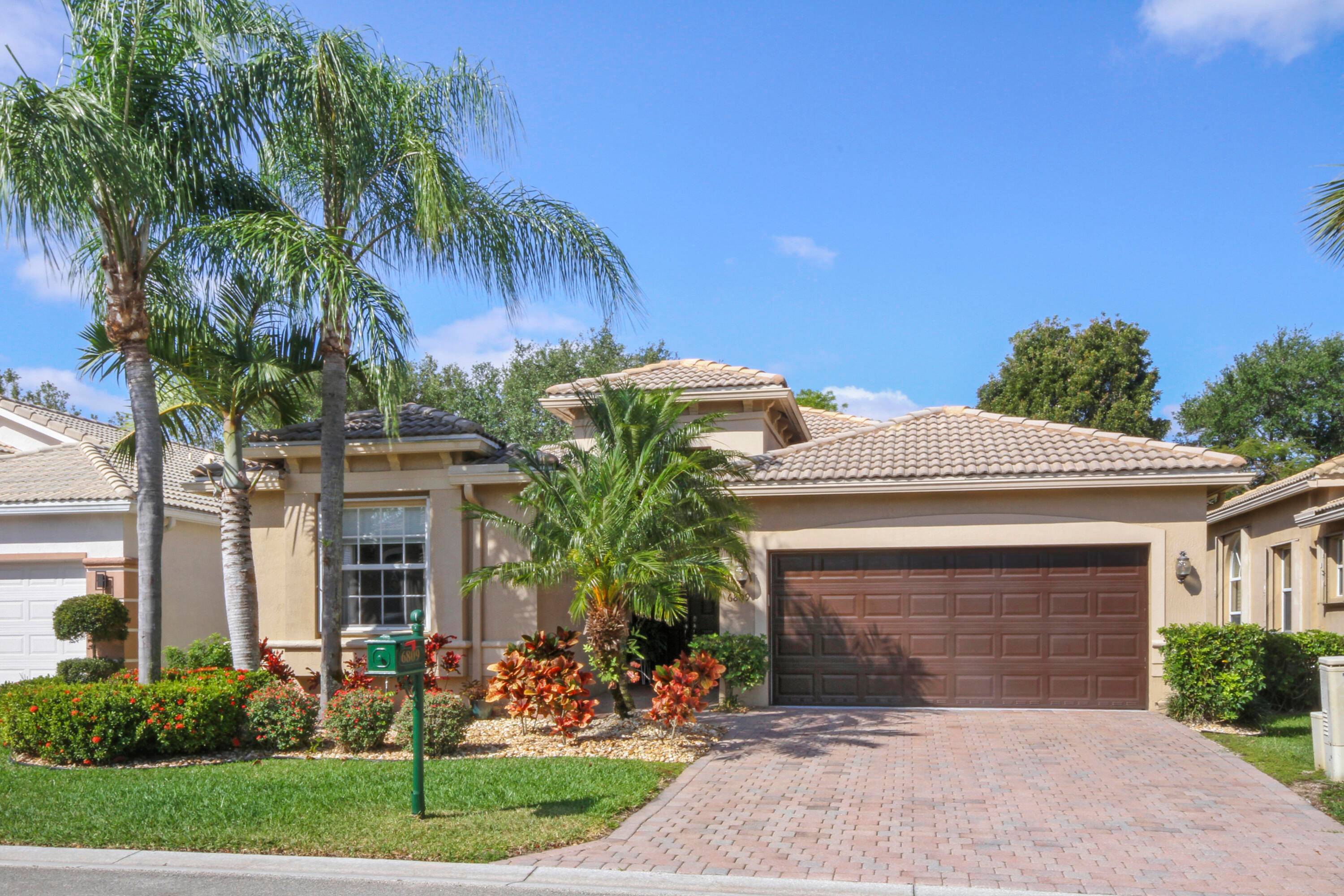 This is the very popular Modena model in Villaggio.