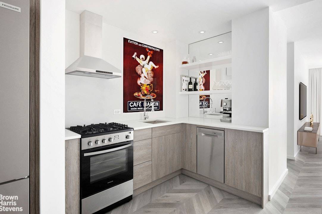 Luxuriously Appointed Light Filled Lower East Side 1 Bedroom With Spectacular High Floor ViewsThis fully renovated turn key 1 bedroom offers sweeping high floor East River and Lower Manhattan views ...