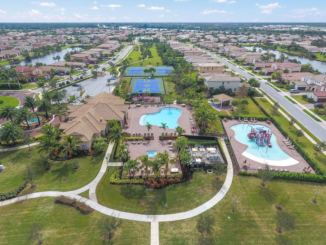 Welcome to your new beautifully furnished 4 bedroom, 2.