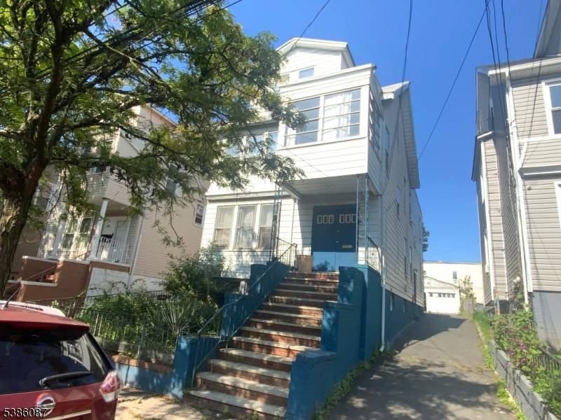 1st fl, 2 bedrooms, living room, dining room, kitchen wood ceramic and vinyl floors Rent 1, 080.