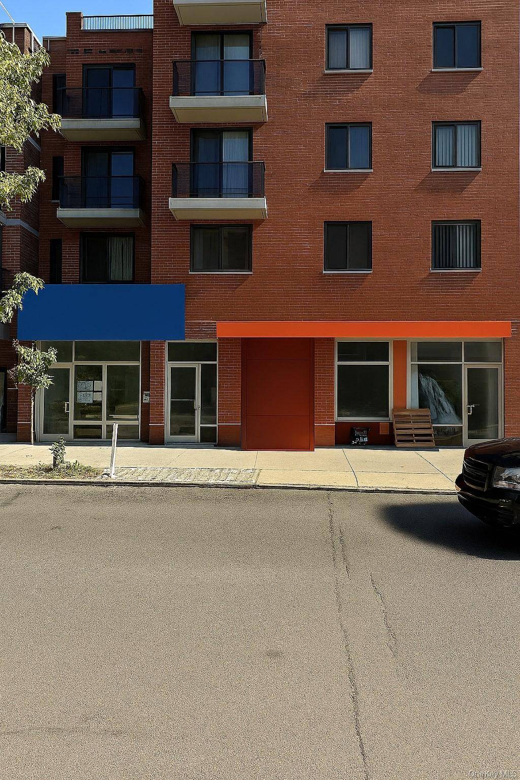 Versatile commercial space for Lease in Downtown Flushing, a prime street level commercial unit offering 4, 630 sq ft of flexible space in one of Queens fastest growing business districts.