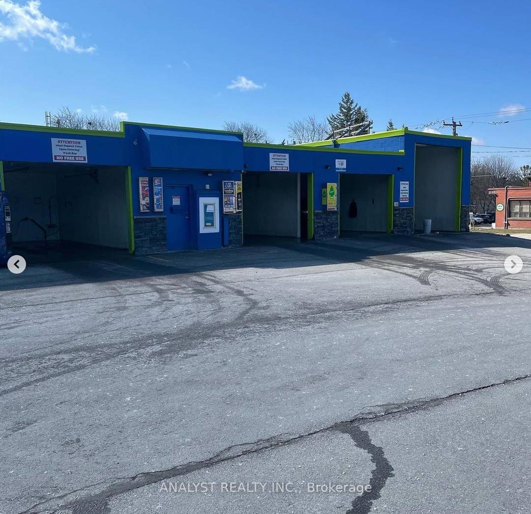 Rare Multi Use Investment Opportunity in Prime York Region.