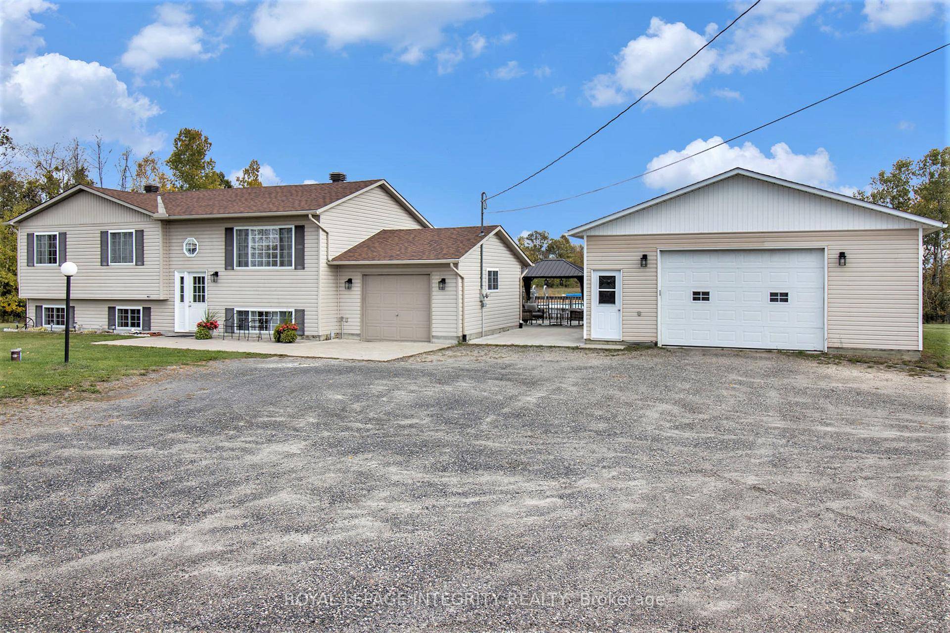 Location is key with this wonderful property giving you a taste of country.
