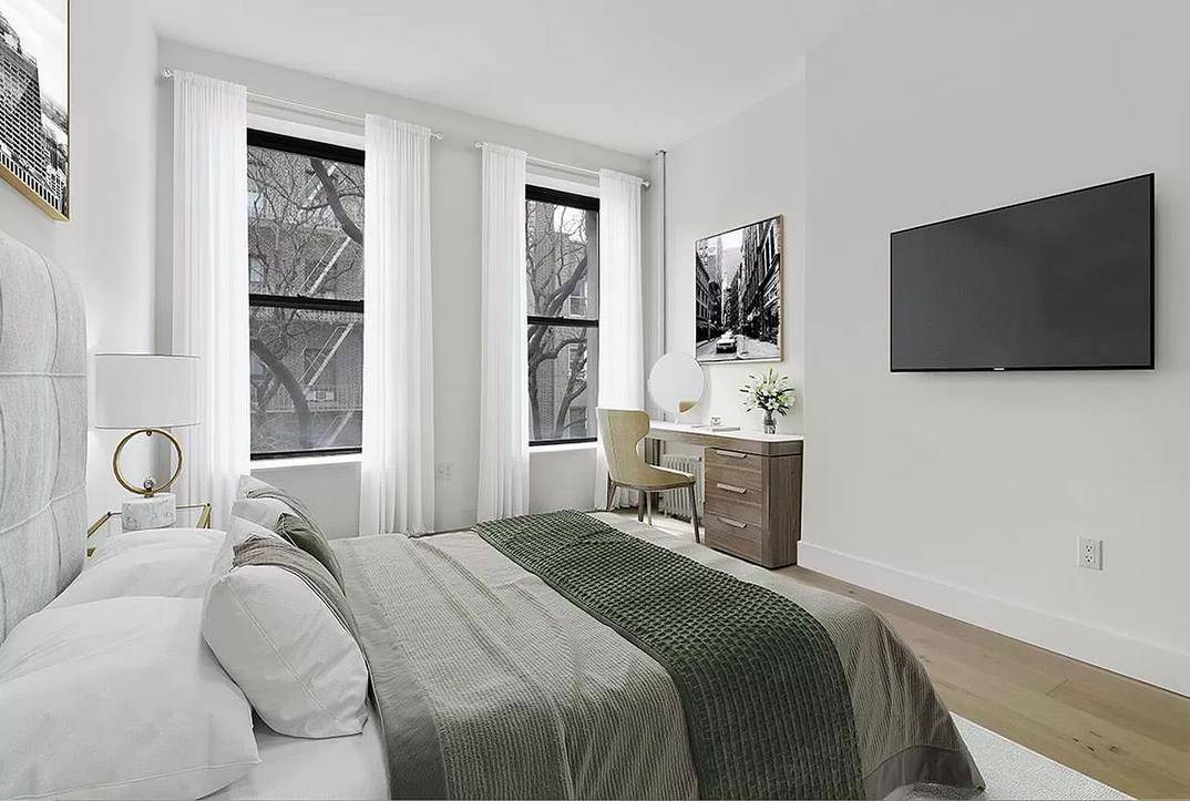NEWLY RENOVATED 3 BED 2 BATH !