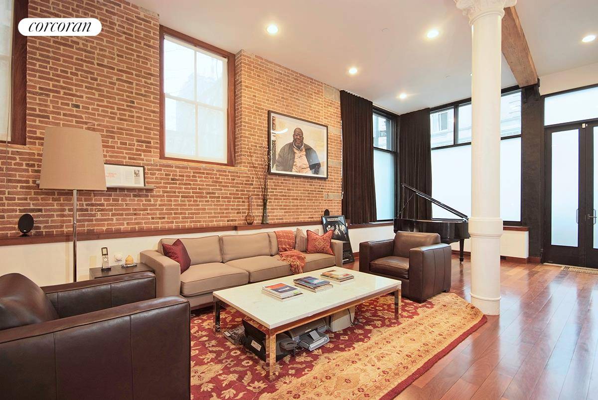 An exquisitely furnished loft available short or long terms.