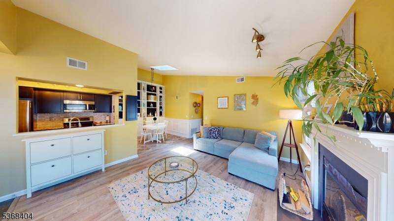 Welcome to this stunning 2nd floor corner unit.