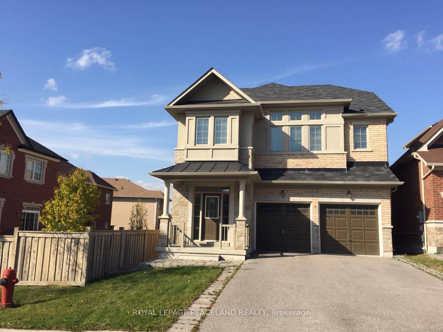 Awesome Home In The Best Area Of Newmarket !