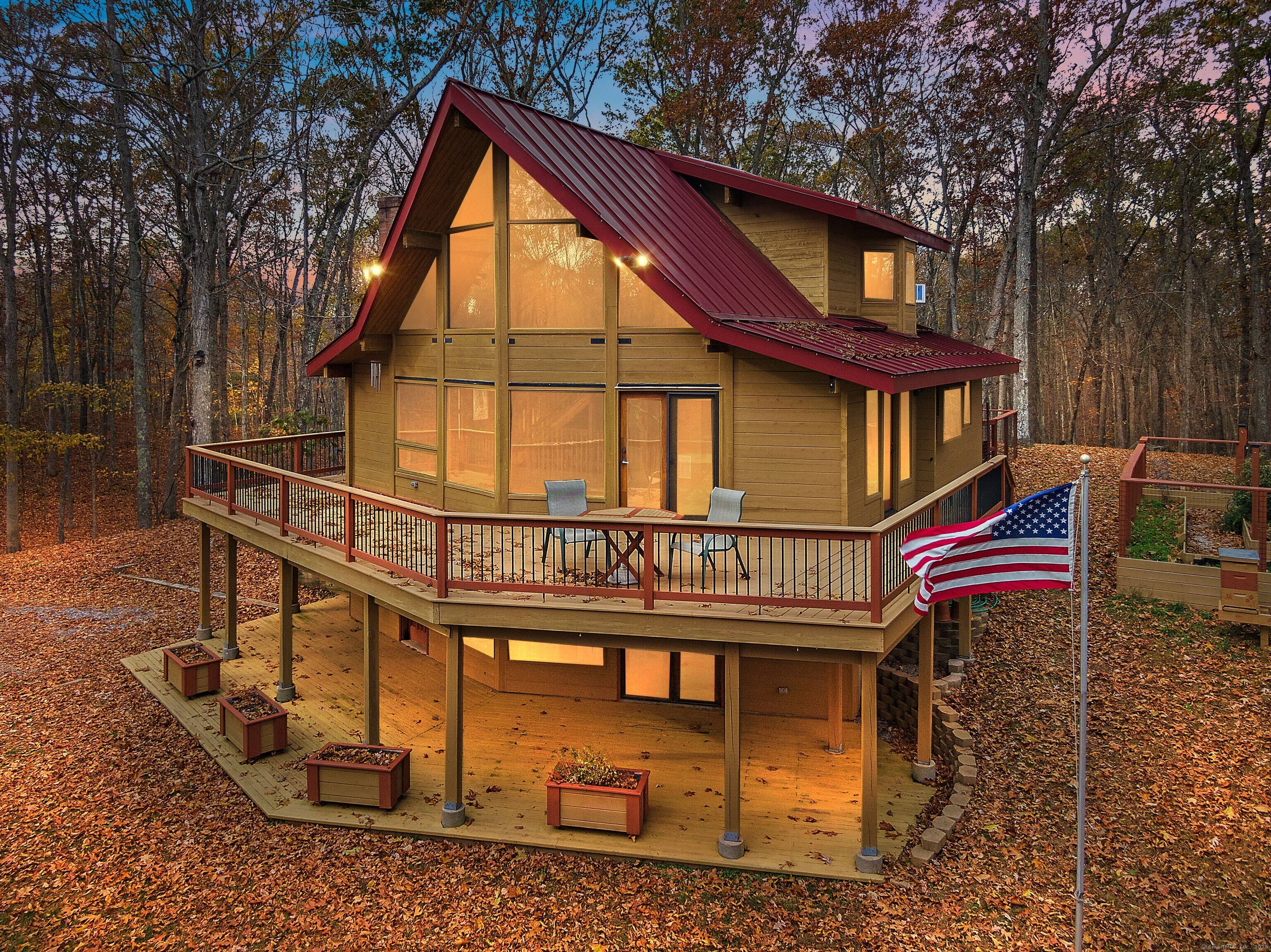 Tranquility awaits with this contemporary post beam nestled on 4.