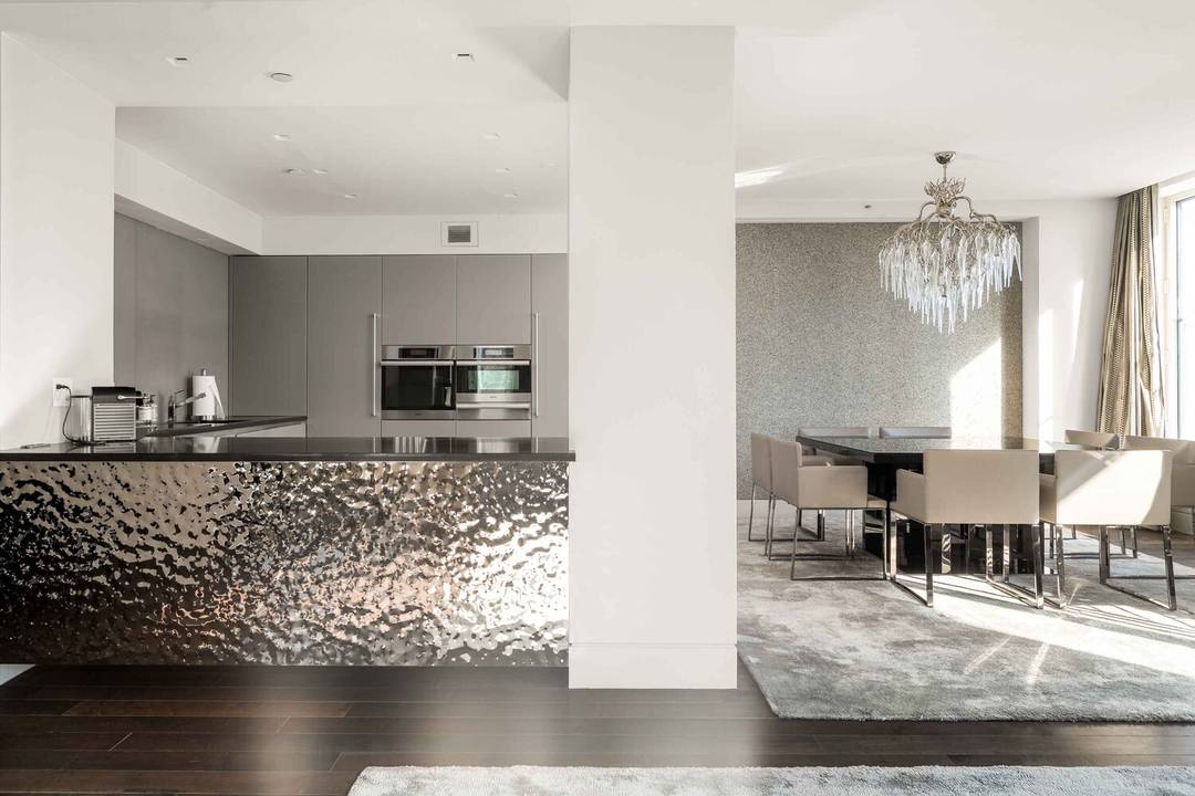 Perched high on the 23rd floor with direct, unobstructed Central Park views, this sensational four bedroom, four and a half bathroom residence is located in the highly sought after Park ...