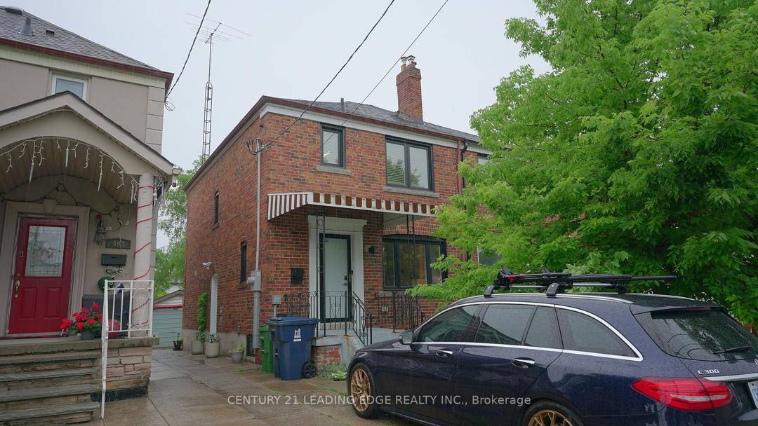 This fully renovated lower level suite is a spacious 540 sq.