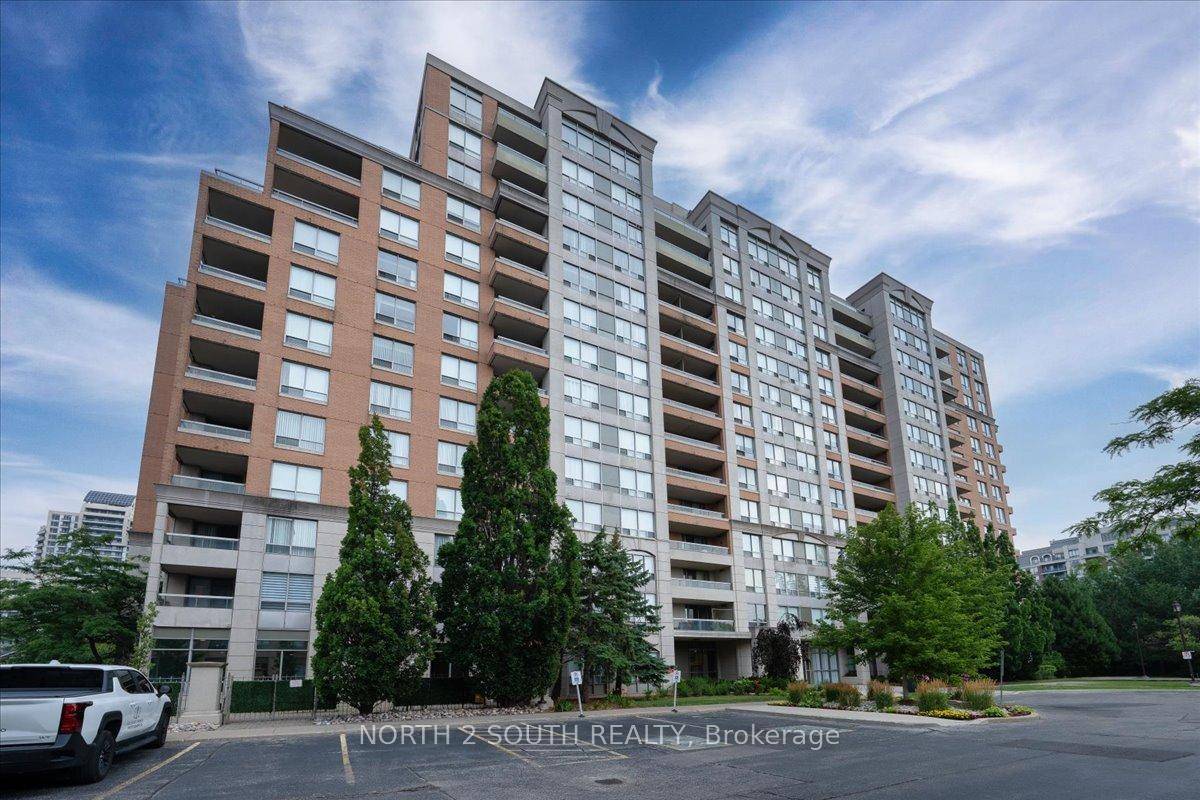 Welcome to 29 Northern Heights Dr 916 A Rare Gem in the Heart of Richmond Hill !