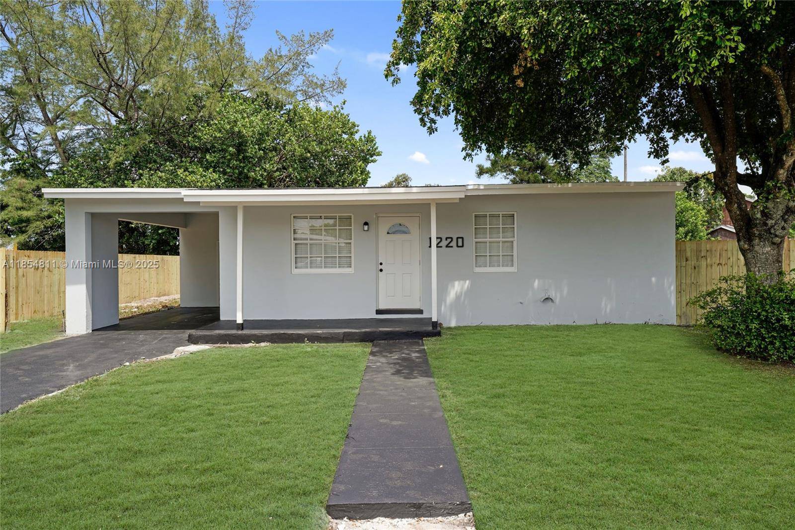 This charming residence offers a fantastic opportunity for first time homebuyers seeking a wonderful place to call their own.