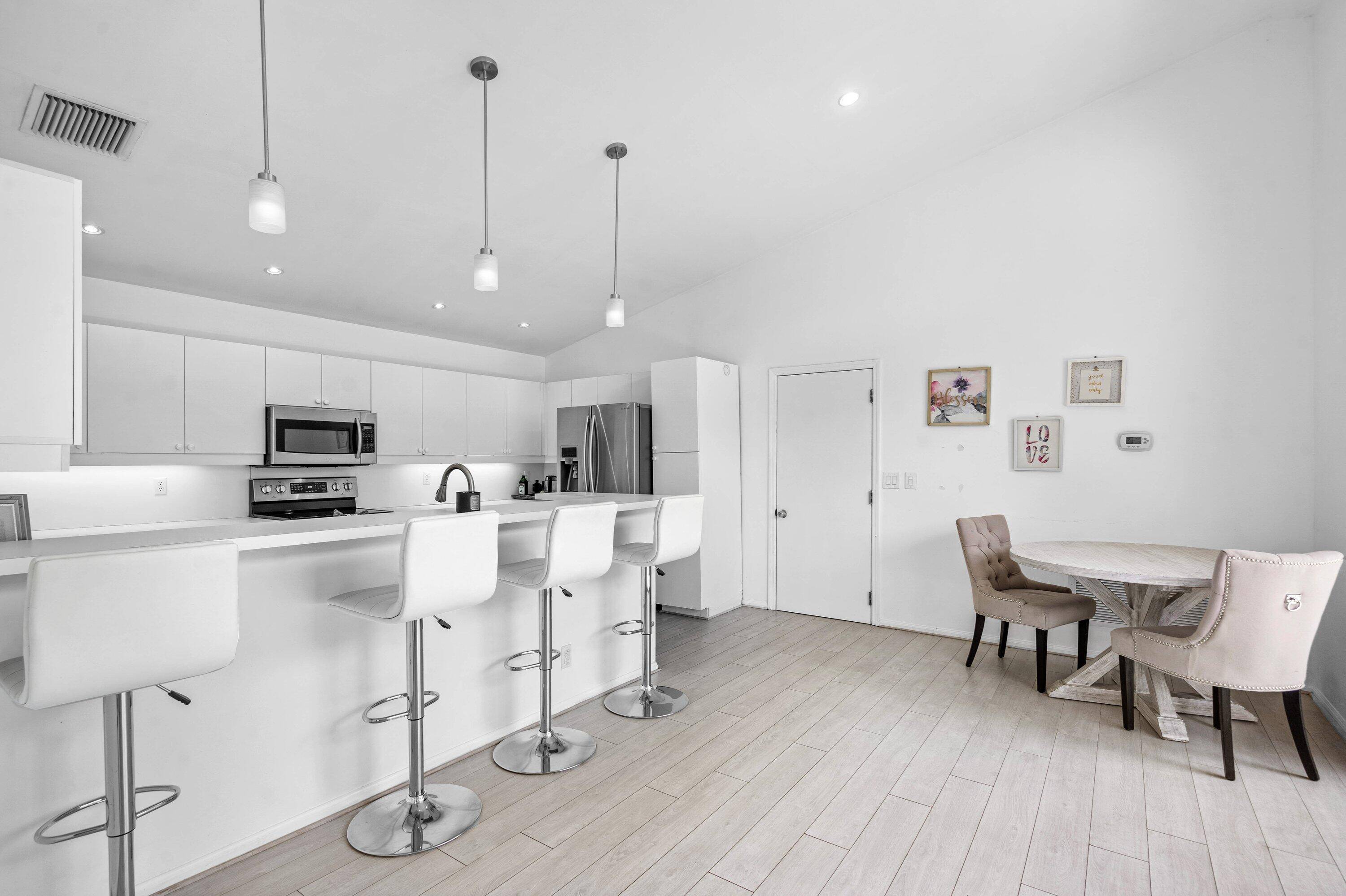 Beautiful 4 bedroom, 3 bath single family home for rent in the heart of Delray Beach !