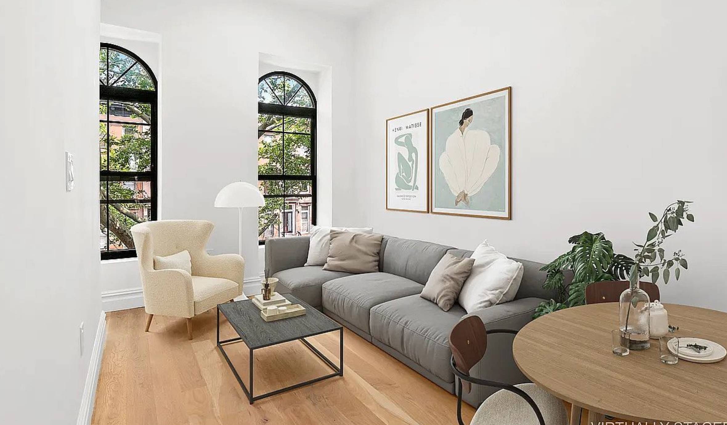 Welcome to 554 Putnam Ave, a gorgeous brownstone situated in the heart of Bedstuy !