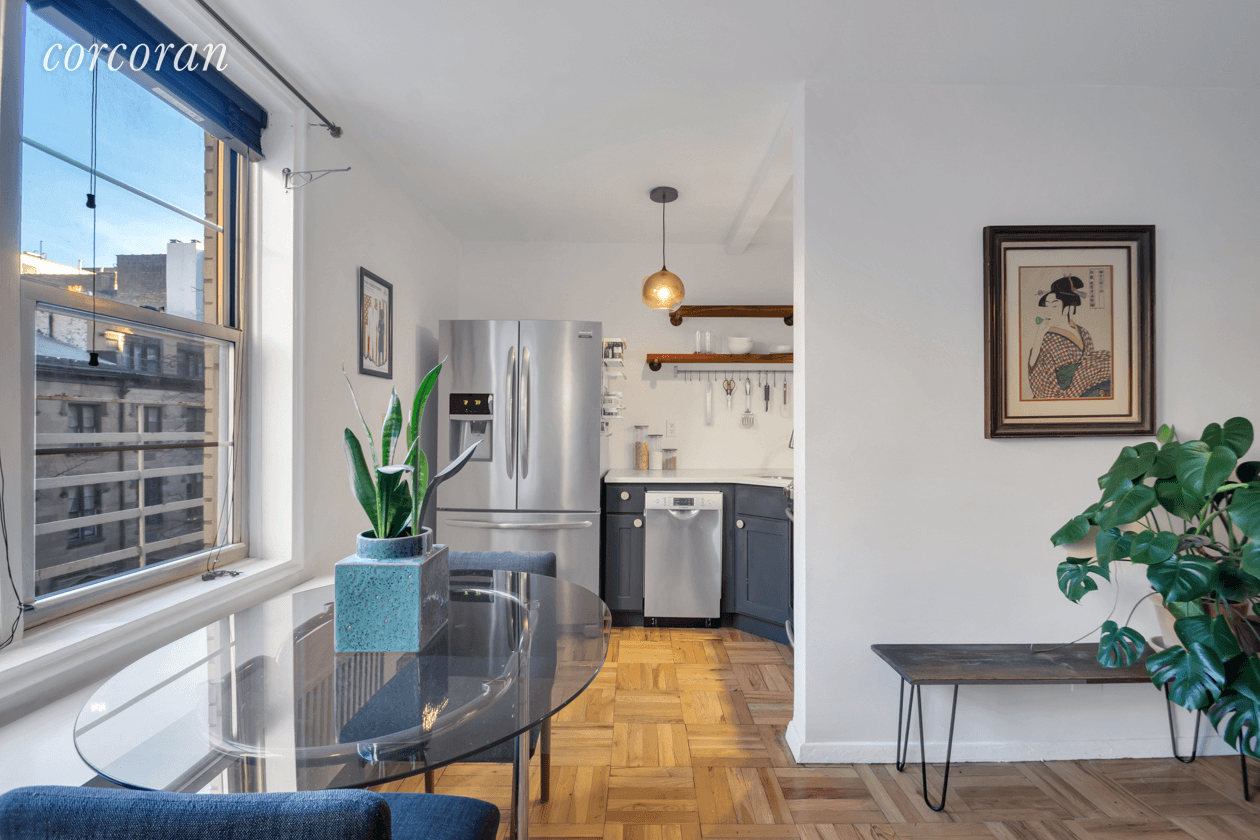 130 HICKS STREET, APT 4B, BROOKLYN HEIGHTS VIRTUAL 3D TOUR AVAILABLE.