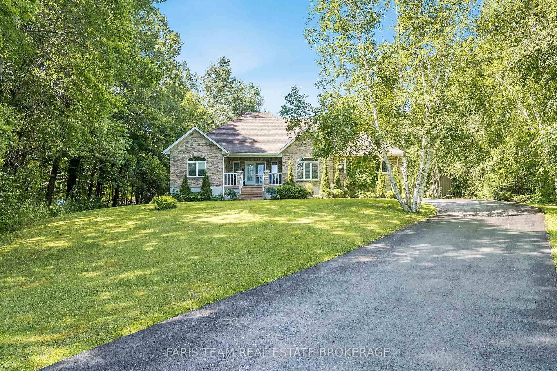 Top 5 Reasons You Will Love This Home 1 Nestled in the sought after Copeland Creek Estates, this exceptional property sits on 1.