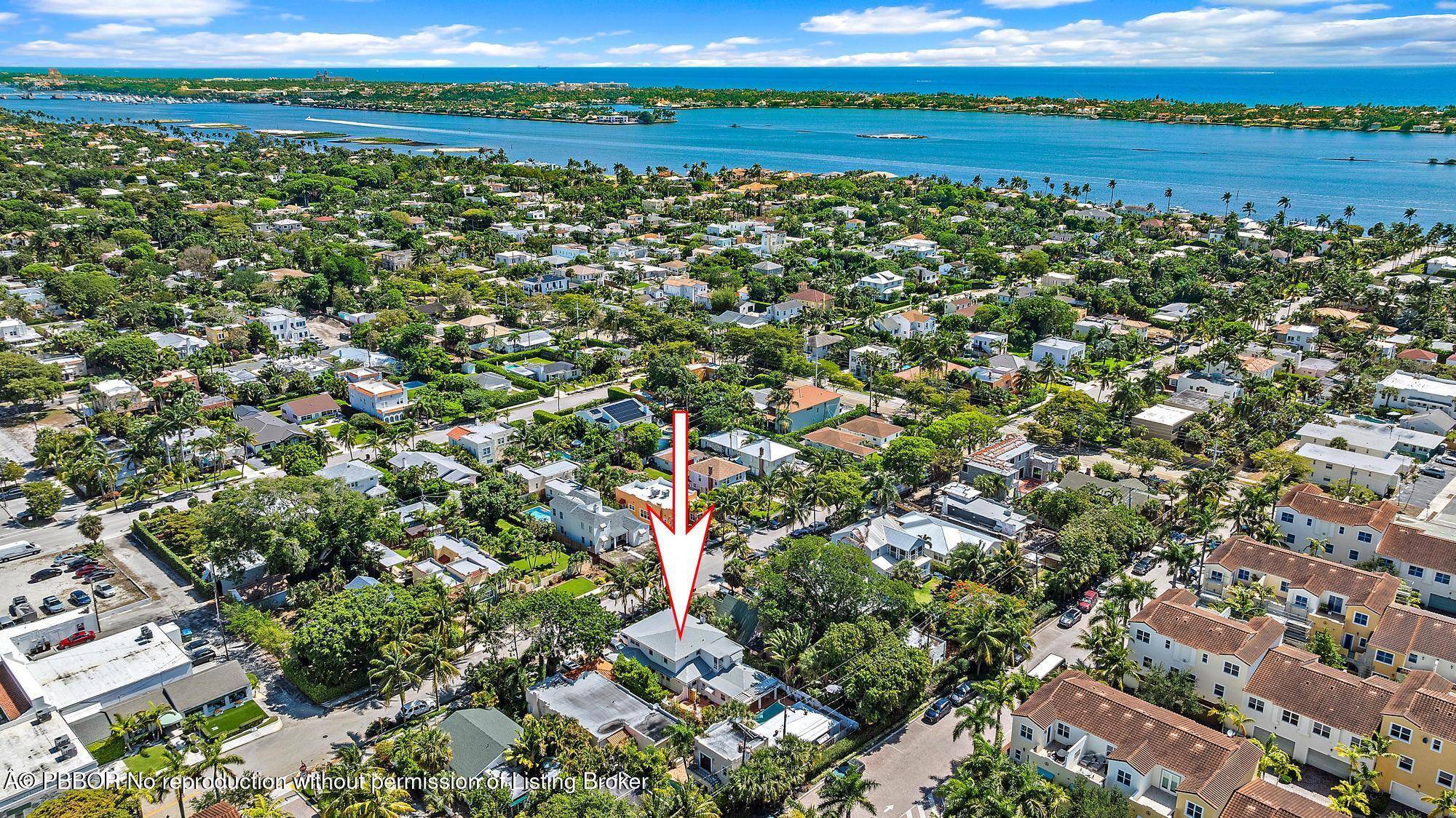 On a quiet tree lined street tucked away in Southland Park, one of West Palm Beach's most architecturally rich and desirable areas, this enchanting fairytale residence blends timeless charm with ...