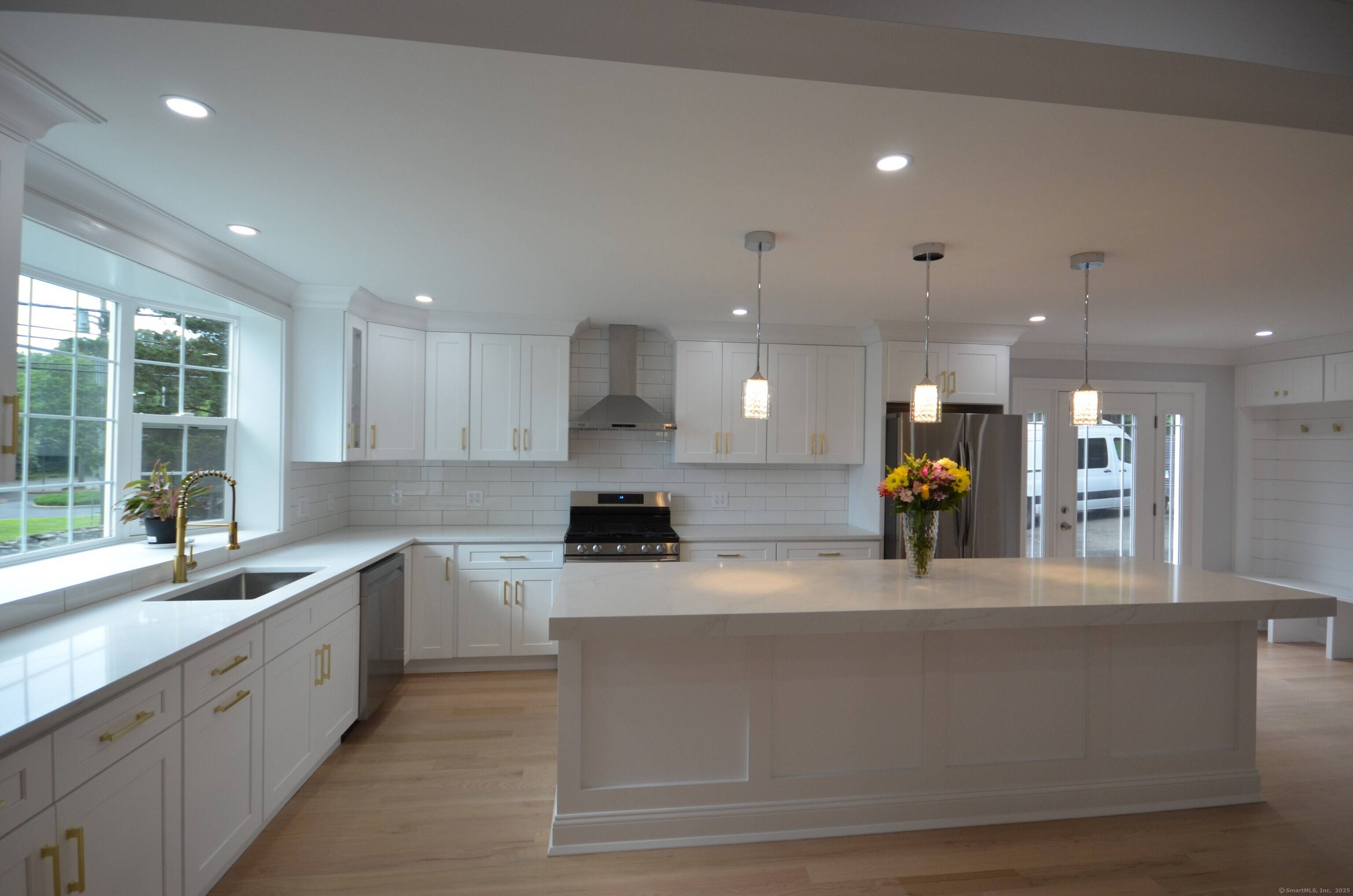 Better than New Construction Offered in historic Nichols area, a sophisticated, re designed and fully Remodeled 2025 contemporary colonial.