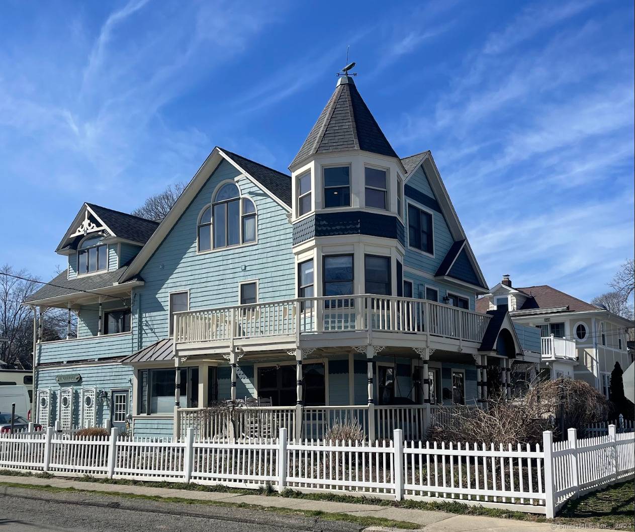 THIS RENTAL IS AVAILABLE FOR November 1, 2025 OCCUPANCY.