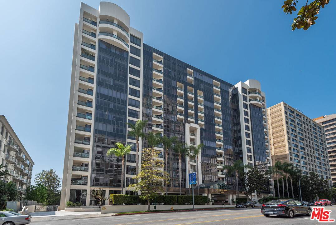 10724 WILSHIRE BLVD 3BR Westwood La