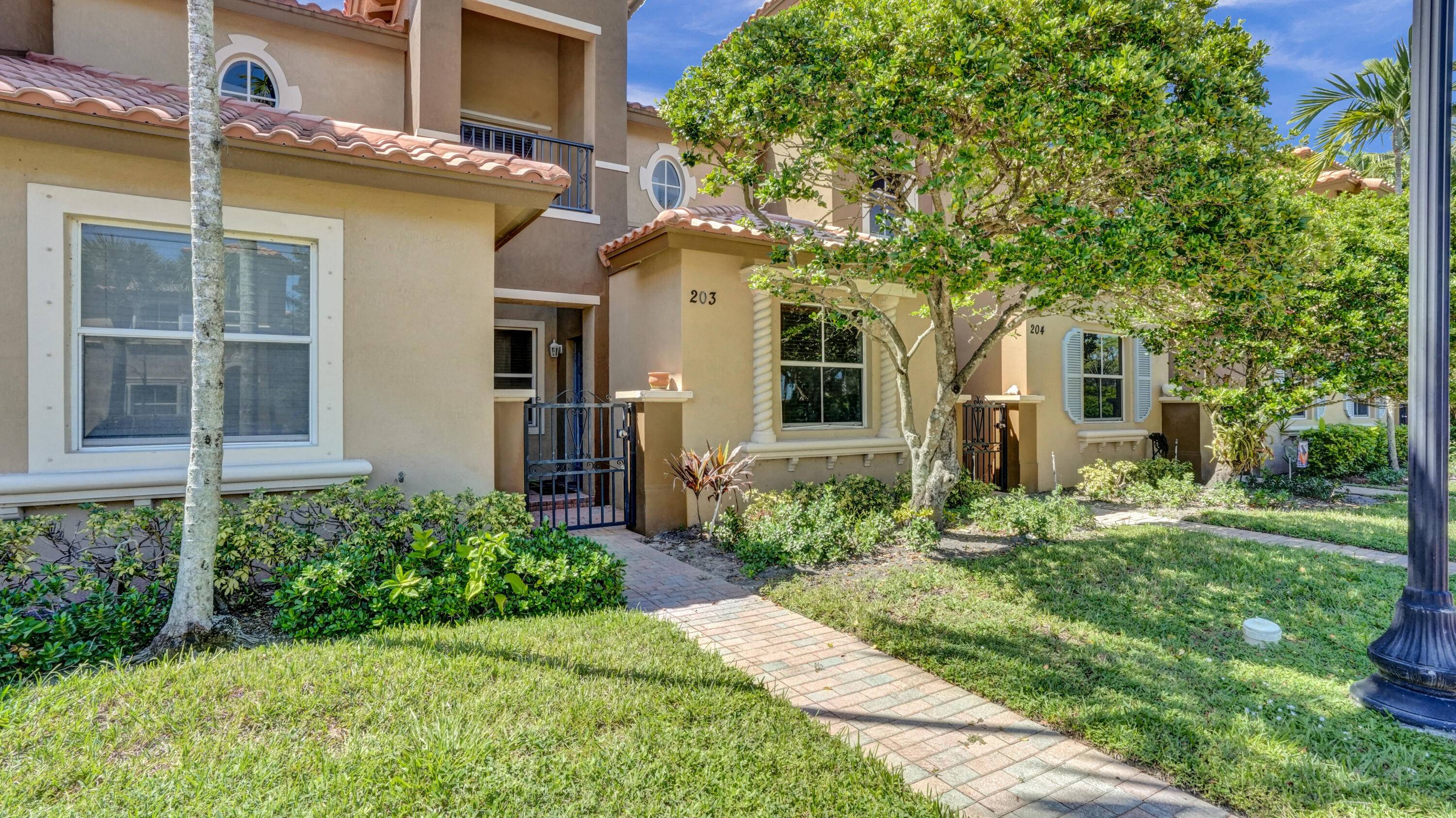Welcome to this stunning Mediterranean style 2BR 2.
