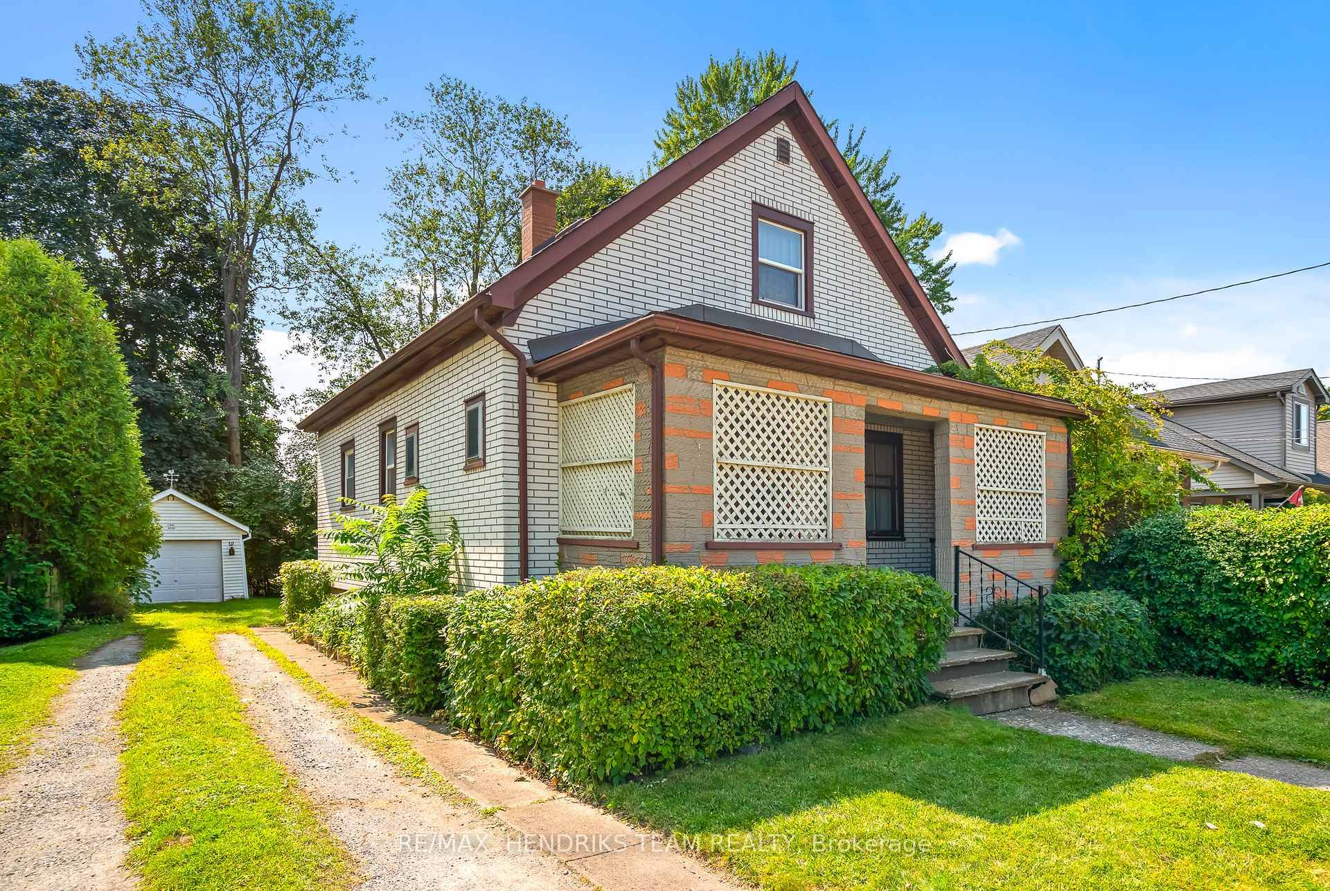 LOWEST PRICED 3 BEDROOM HOME in ALL of Niagara Falls AND St.