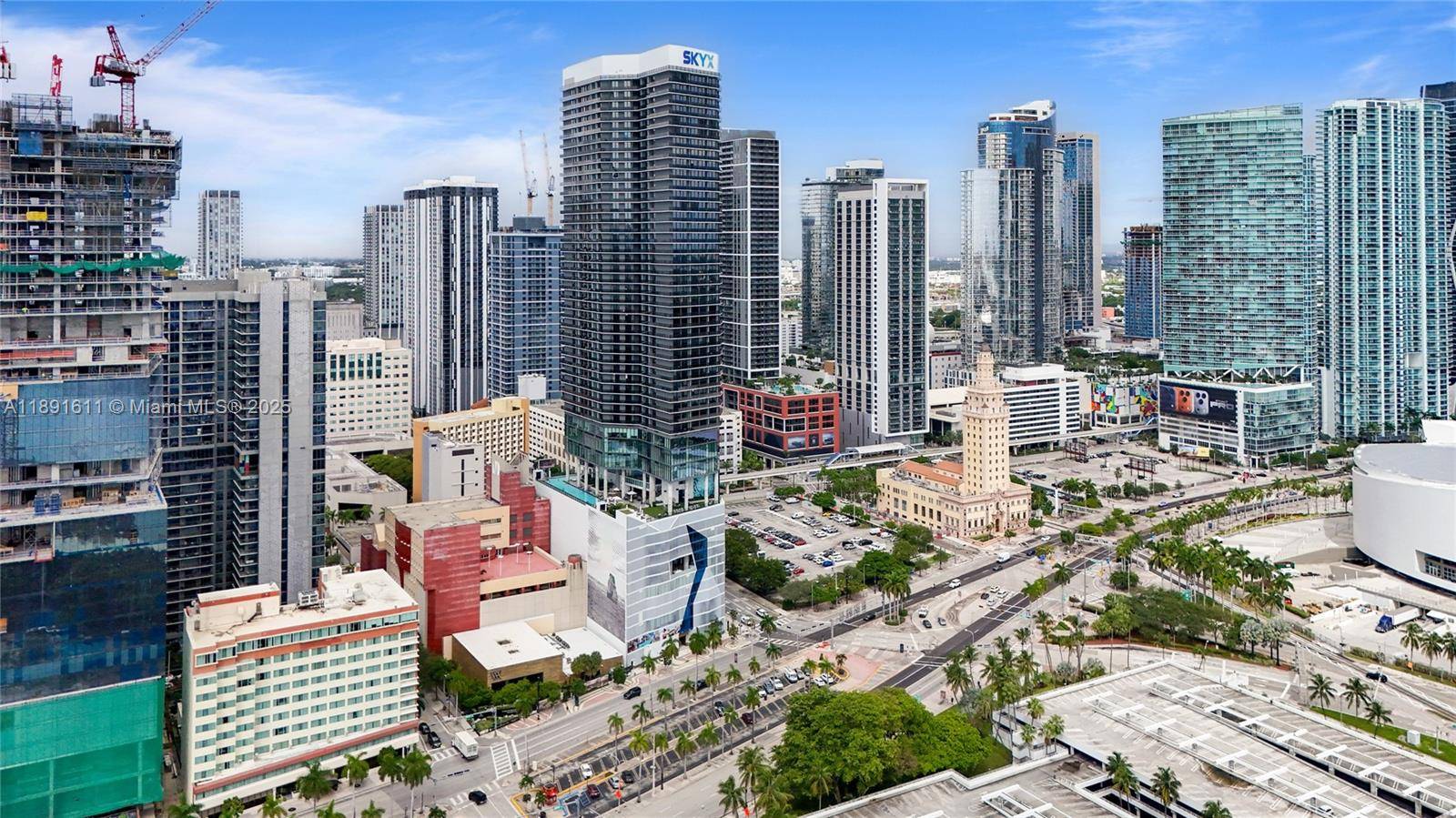 Experience modern luxury living at The Elser Hotel amp ; Residences in Downtown Miami.
